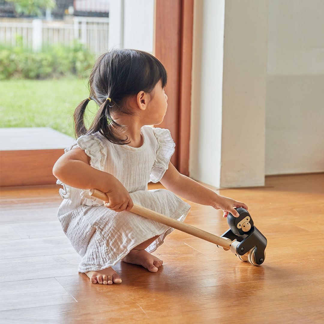 PlanToys Climbing Gorilla | Playroom Avenue