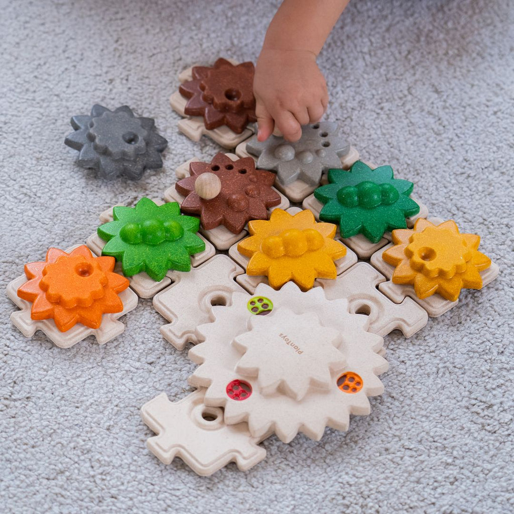PlanToys Gears & Puzzles | Playroom Avenue