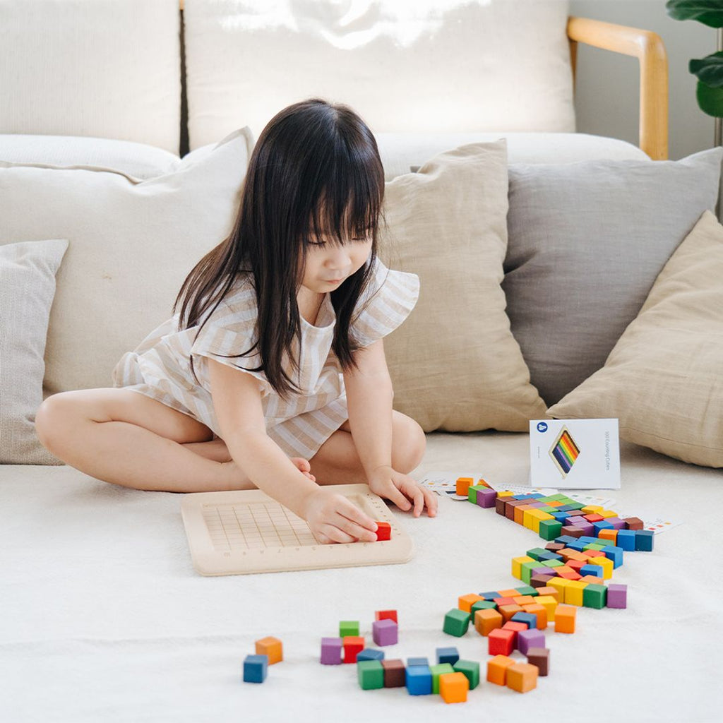 PlanToys 100 Counting Cubes - Unit Plus | Playroom Avenue
