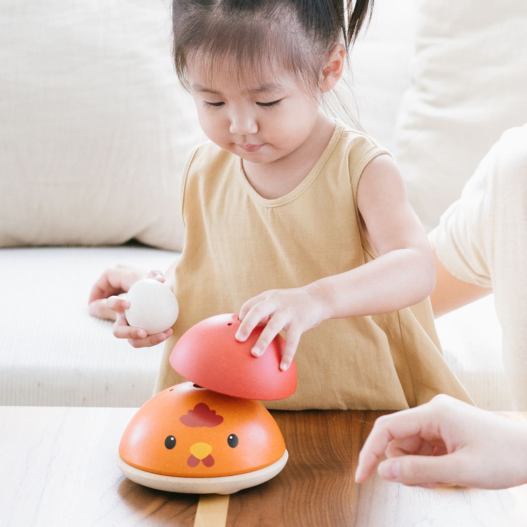 PlanToys Chicken Nesting | Playroom Avenue