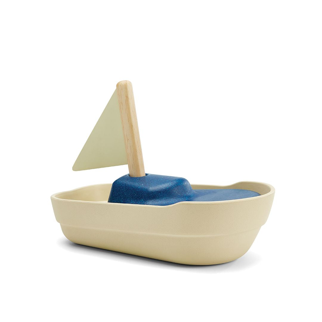 PlanToys Sailboat