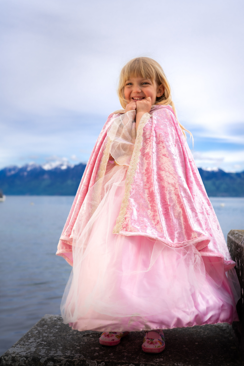 Great Pretenders Deluxe Pink Princess Cape | Playroom Avenue