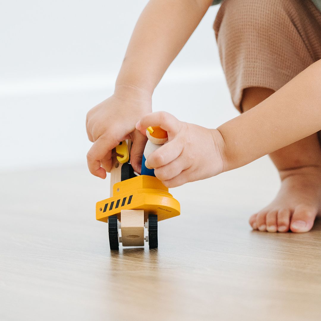 PlanToys Construction Vehicles | Playroom Avenue