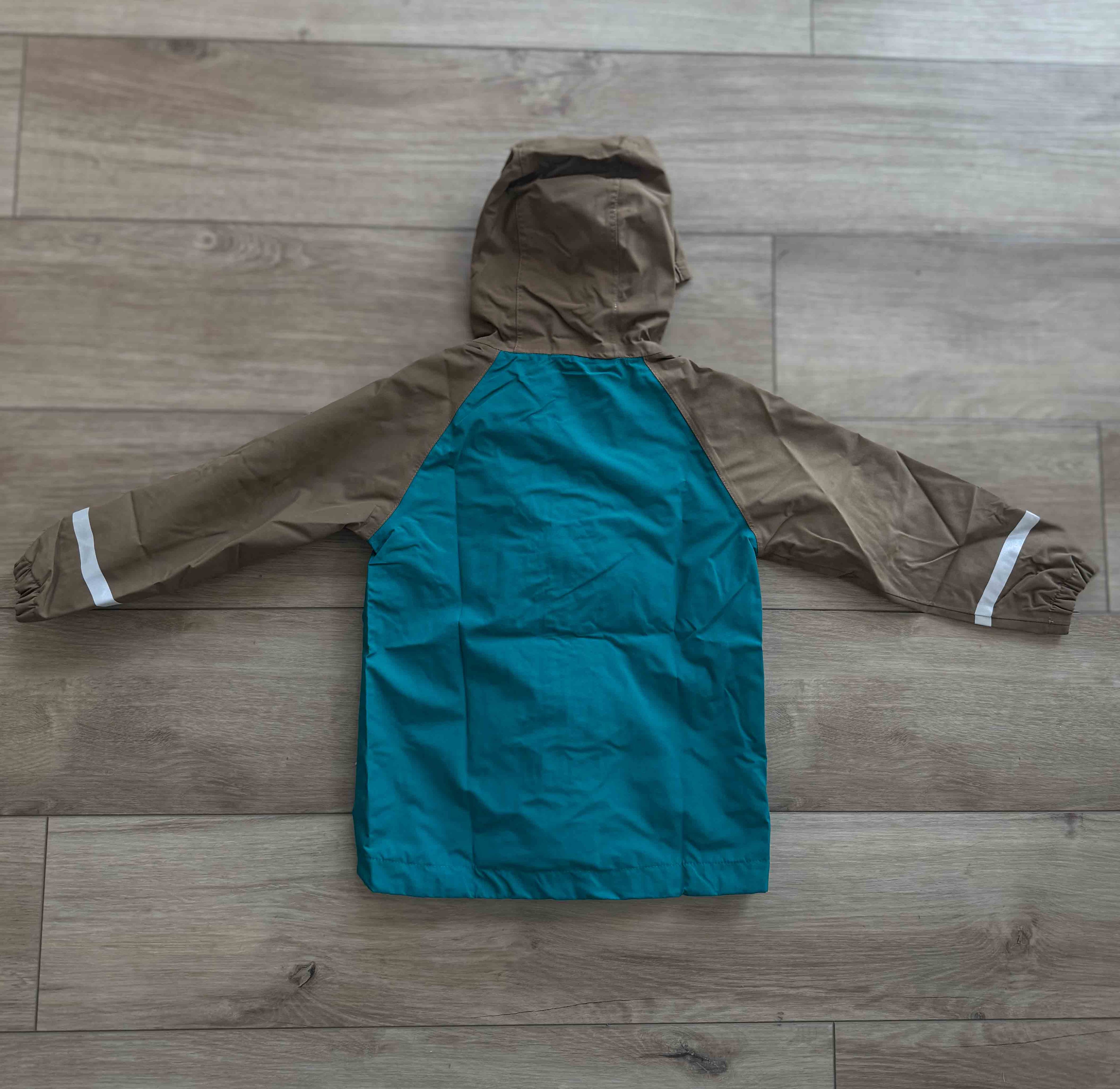 Keep the Littles Wild Rain jacket- waterproof and reflective | Playroom Avenue