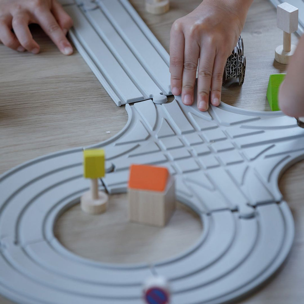 PlanToys Rubber Road & Rail Set - Medium | Playroom Avenue