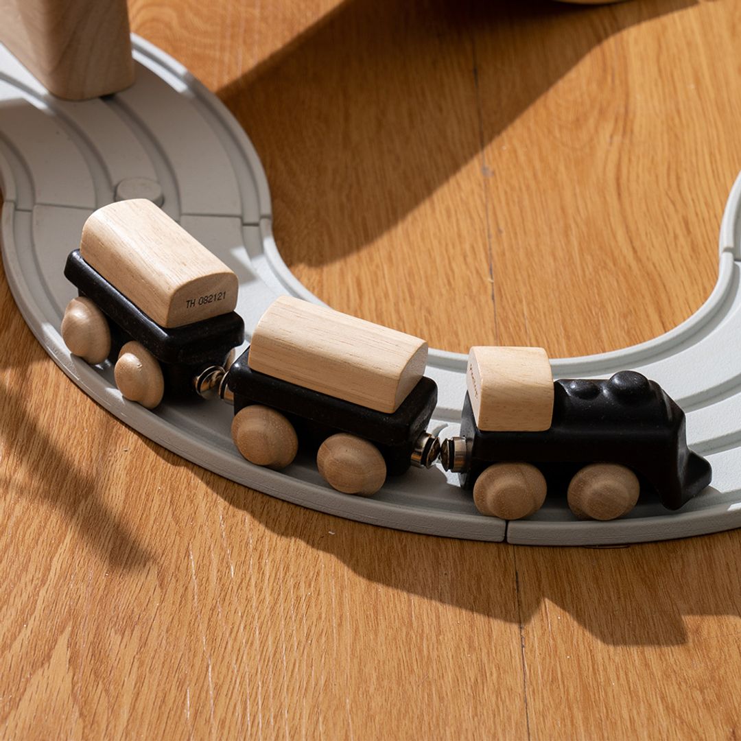 PlanToys Classic Train | Playroom Avenue