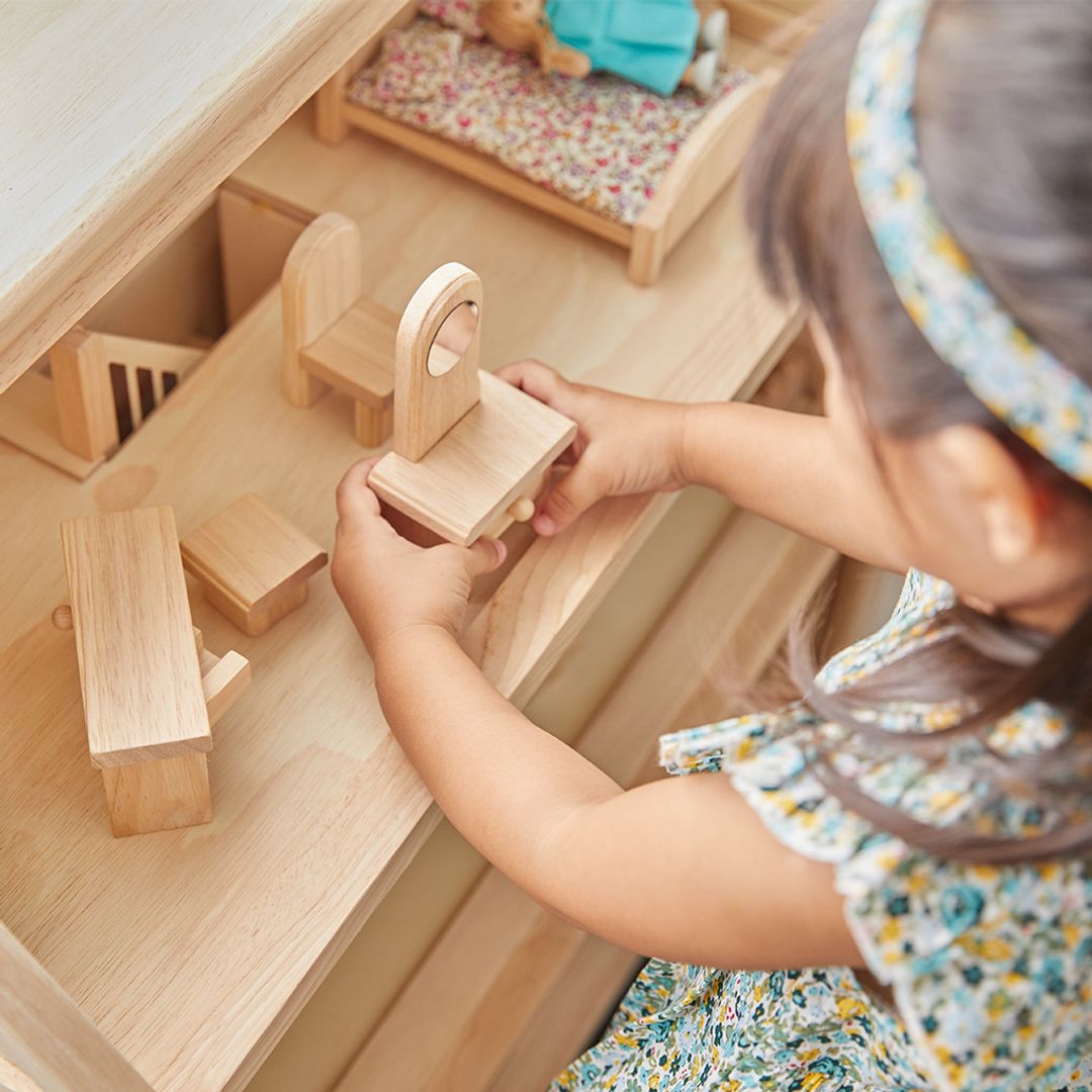 PlanToys Victorian Dollhouse - Playroom Avenue