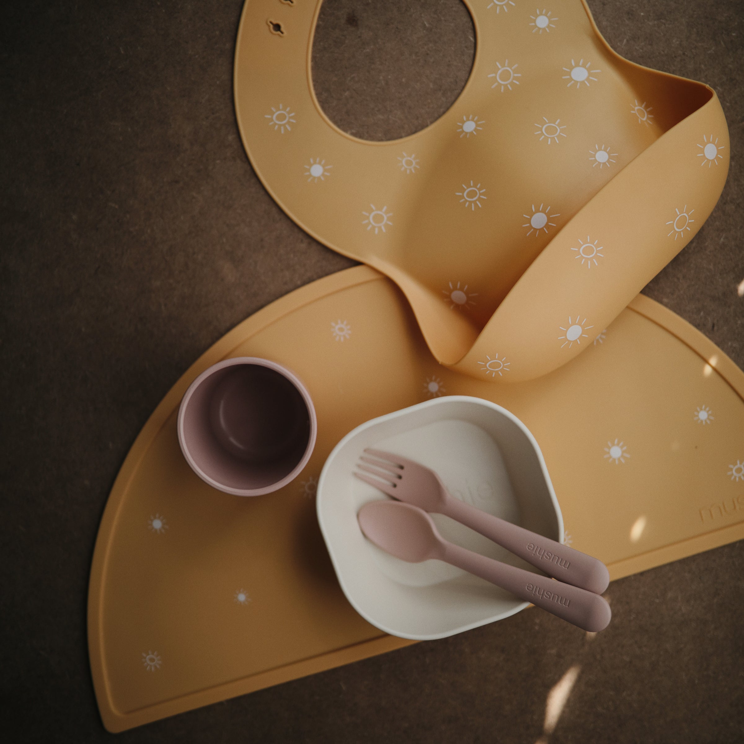 Mushie Silicone Placemat | Playroom Avenue