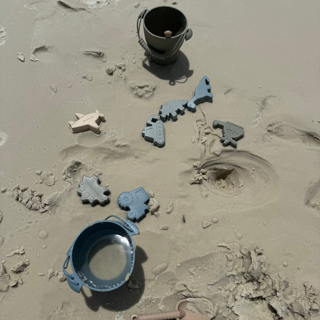 Calla and Friends Dominic’s Dinos Silicone Beach Toy Set | Playroom Avenue