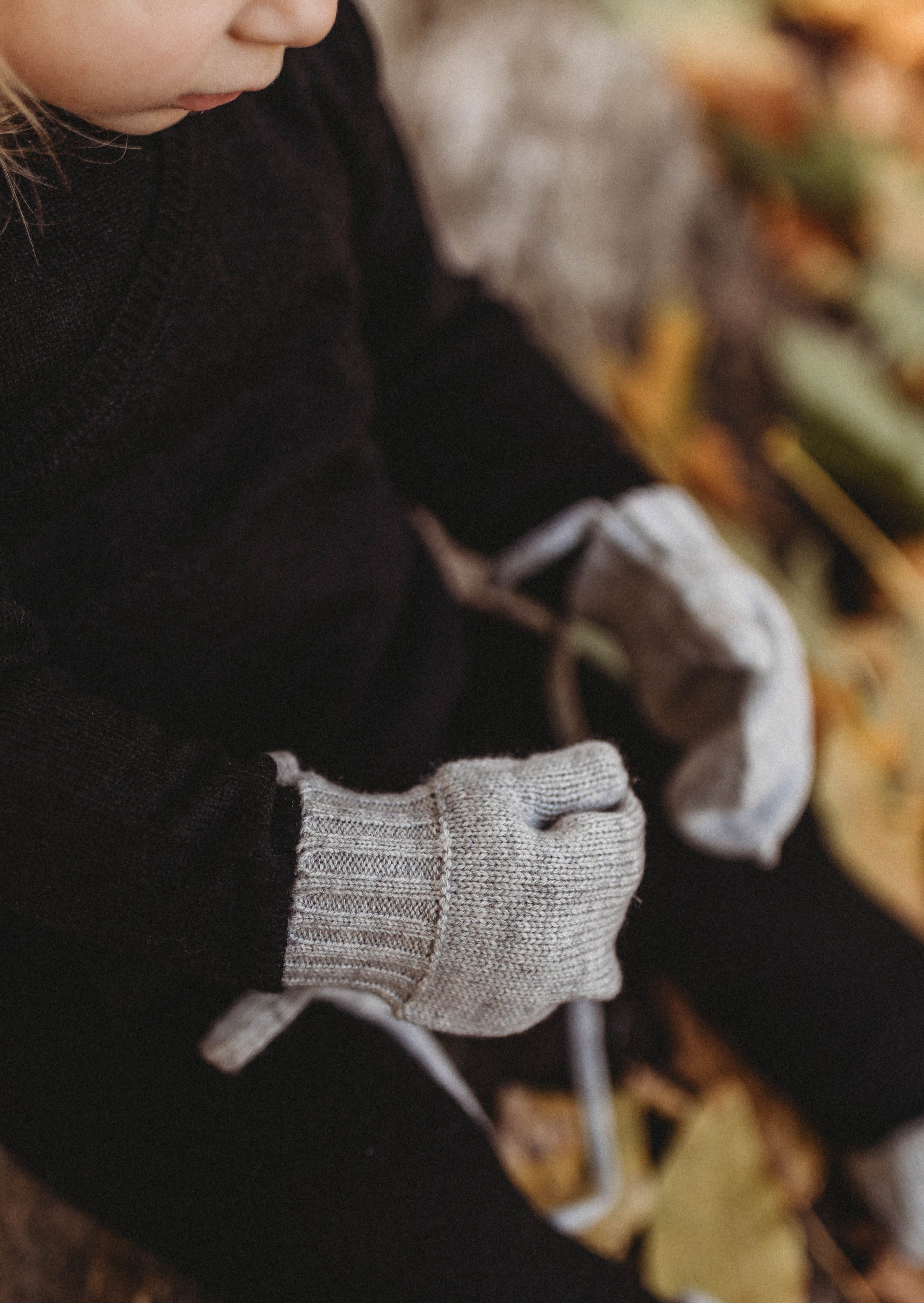 La Petit Lapin Cashmere & Merino Wool Gloves | Grey Merle | Playroom Avenue