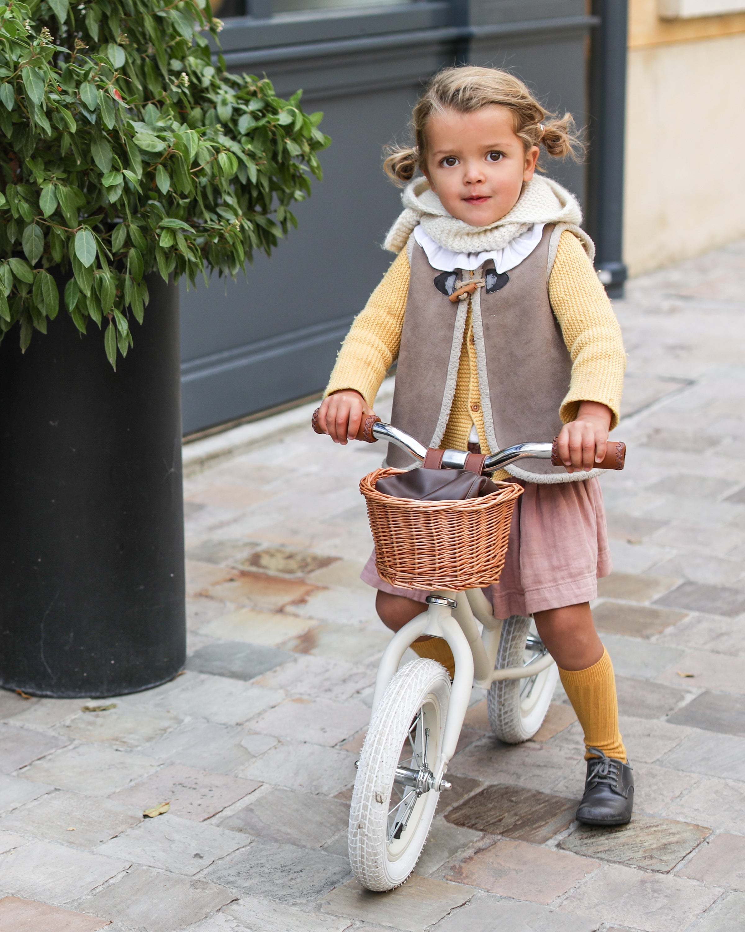 Baghera Ride-On Balance Bike Ivory White + Helmet