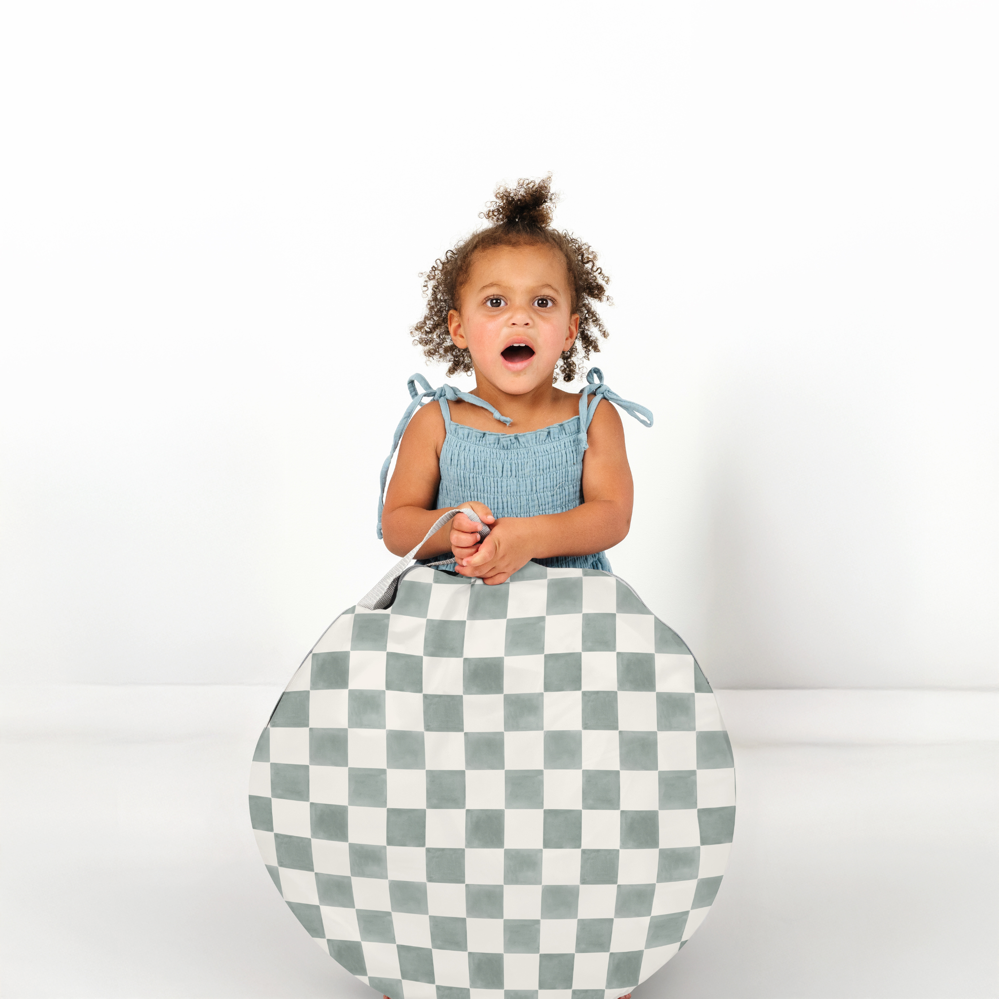 Toki Mats Checker Matcha Play Tent