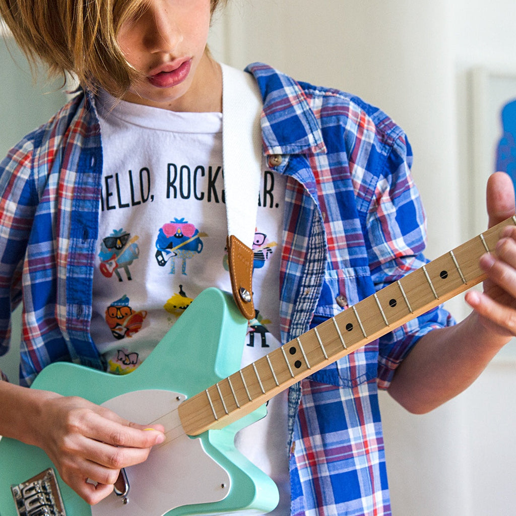 Loog pro electric | Playroom Avenue