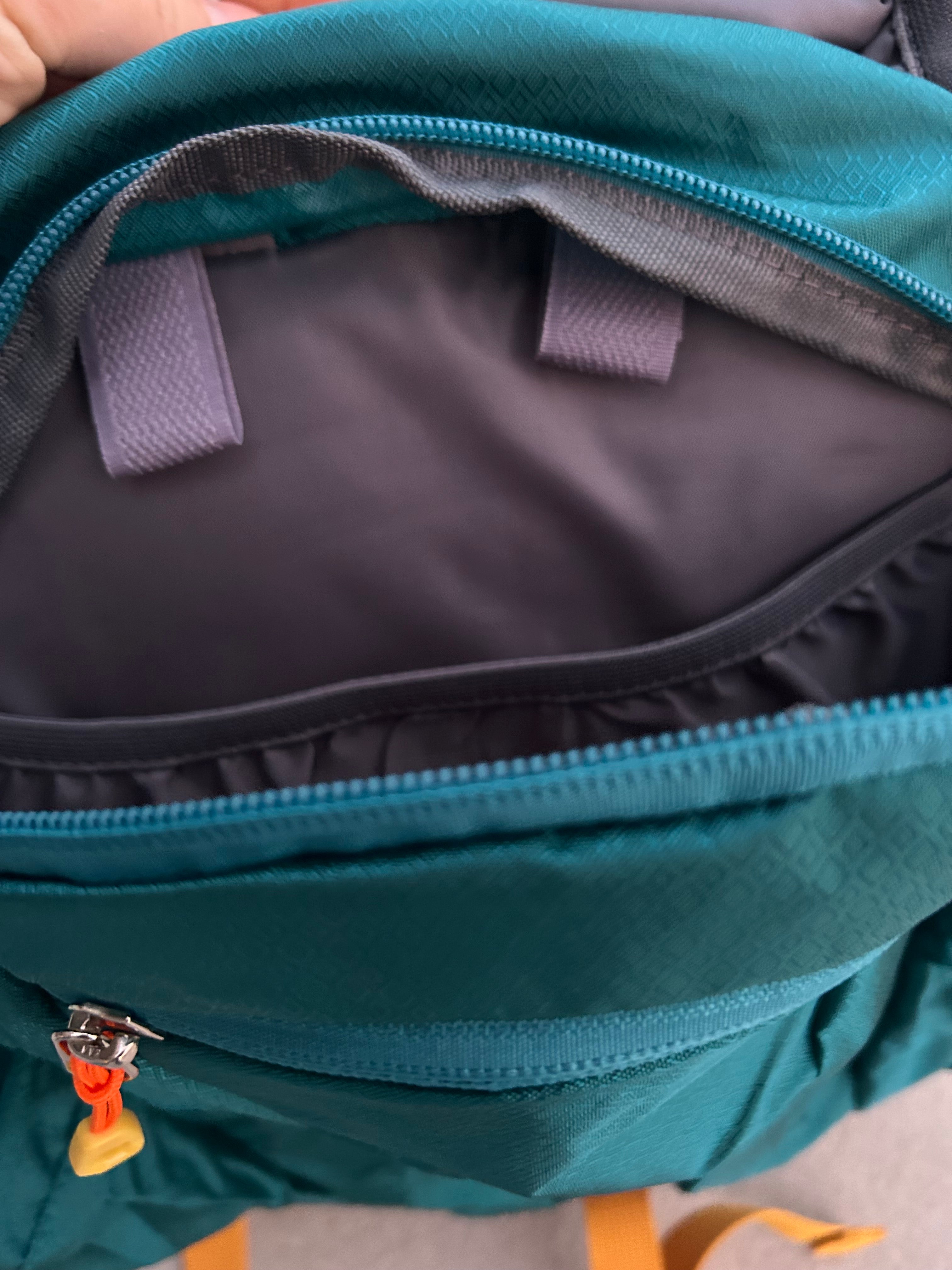 Keep the Littles Wild Kid’s (Ages 2 to 7) Teal Hiking Pack - Water Bladder Compatible Backpack for Young Hikers | Playroom Avenue