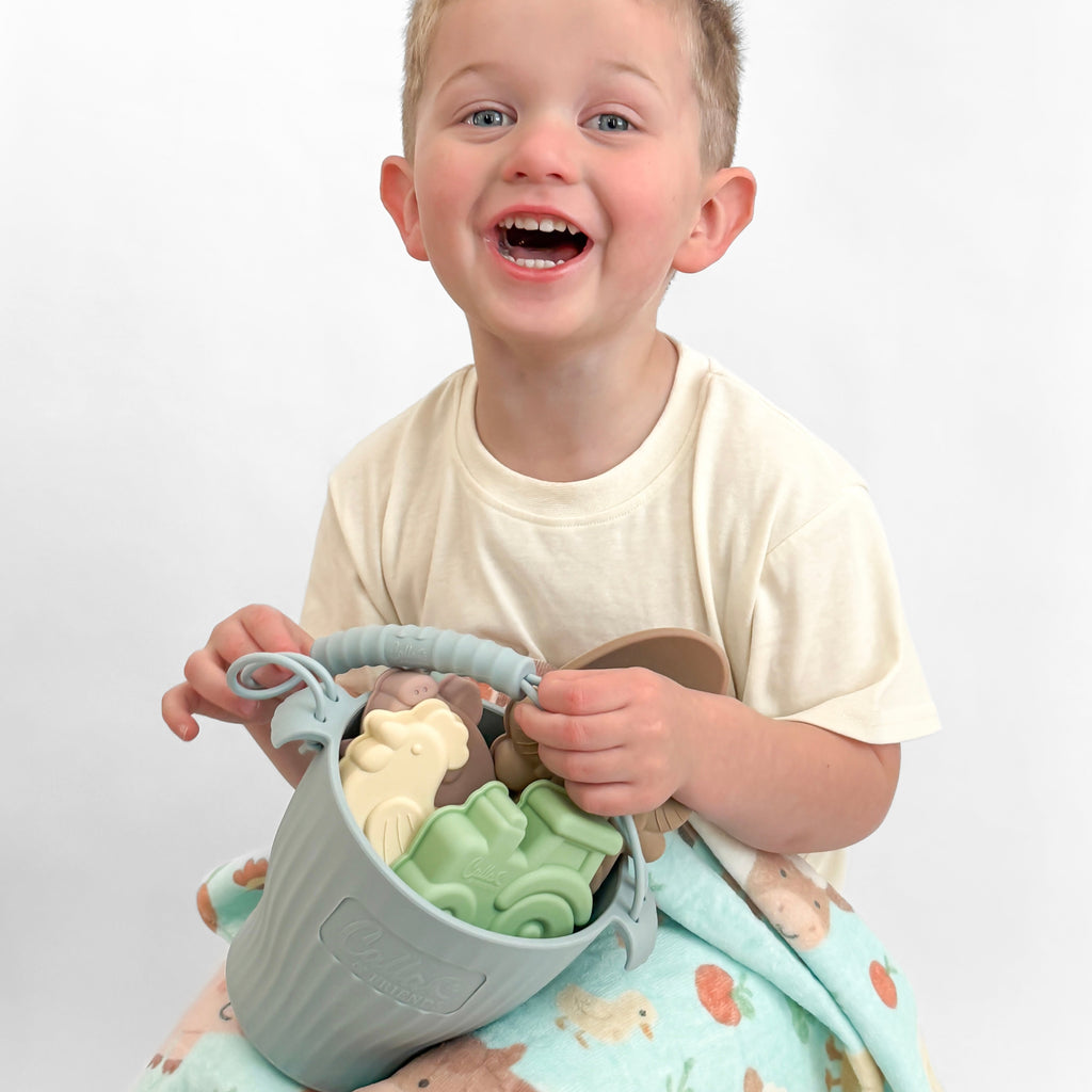 Calla and Friends Hazel's Farm Silicone Beach Toy Set | Playroom Avenue