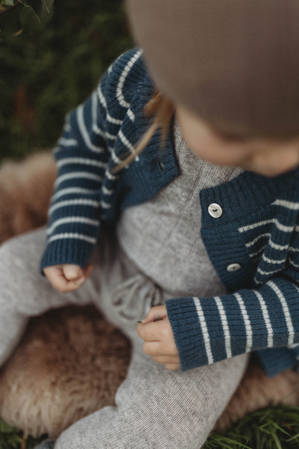 La Petit Lapin Cashmere Cardigan | Navy/Creme | Playroom Avenue