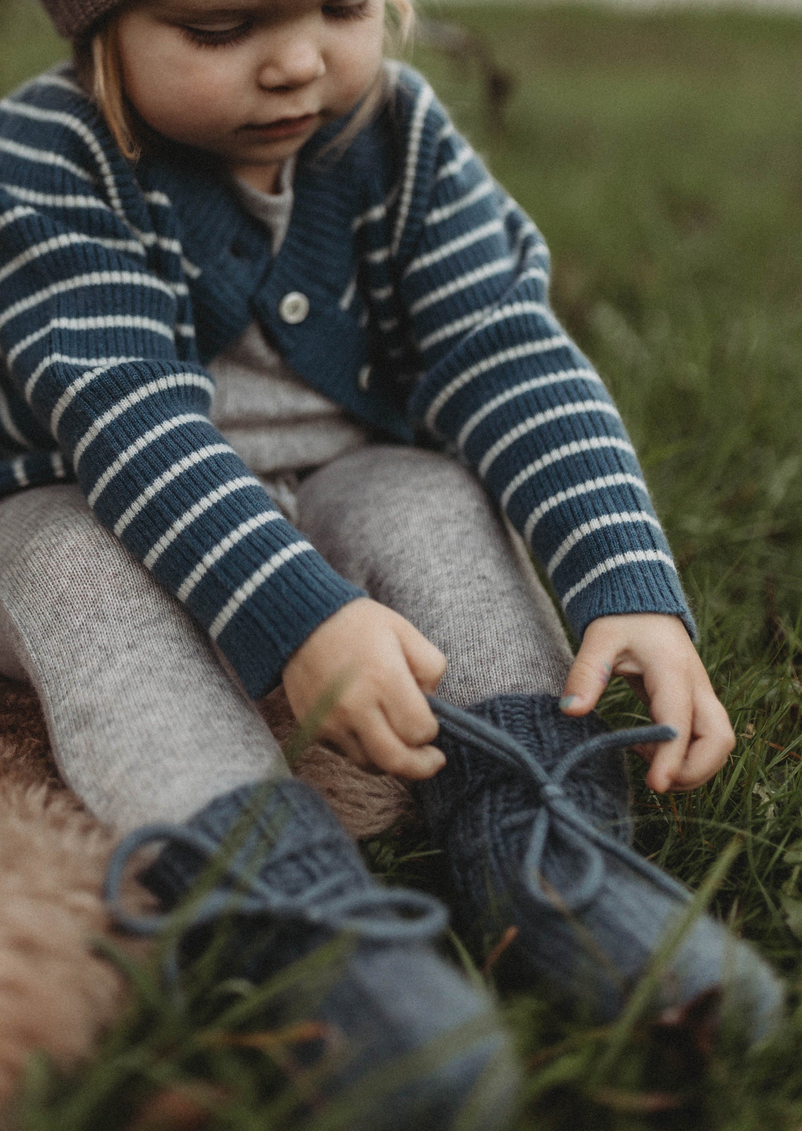 La Petit Lapin Cashmere Booties | Graphite | Playroom Avenue