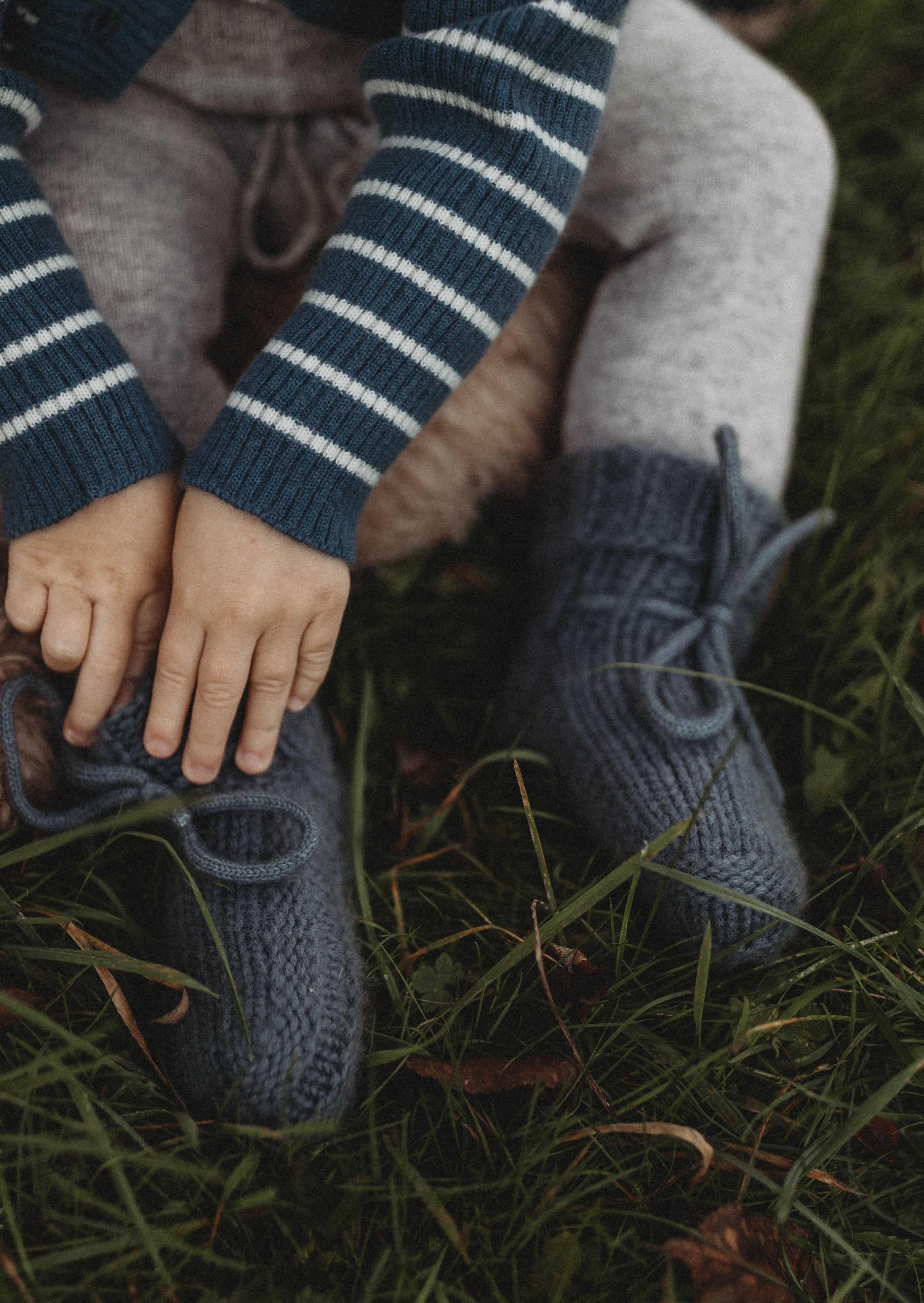 La Petit Lapin Cashmere Booties | Graphite | Playroom Avenue