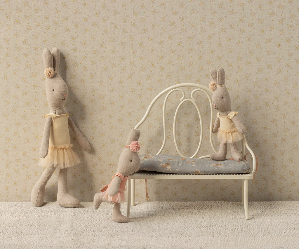 Maileg Vintage bench, Miniature - Off white | Playroom Avenue
