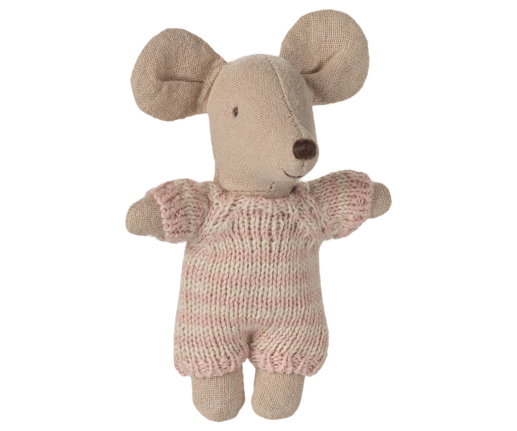 Maileg Baby mouse in carry cot - Rose | Playroom Avenue