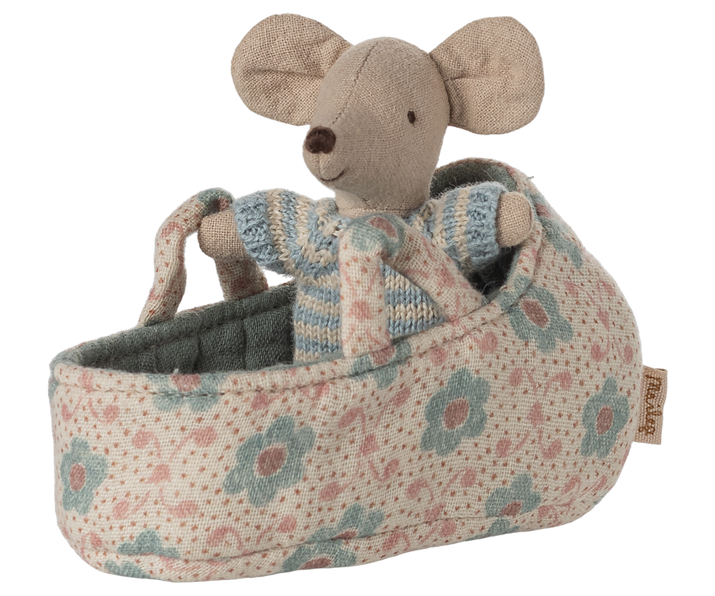 Maileg Baby mouse in carry cot - Blue | Playroom Avenue
