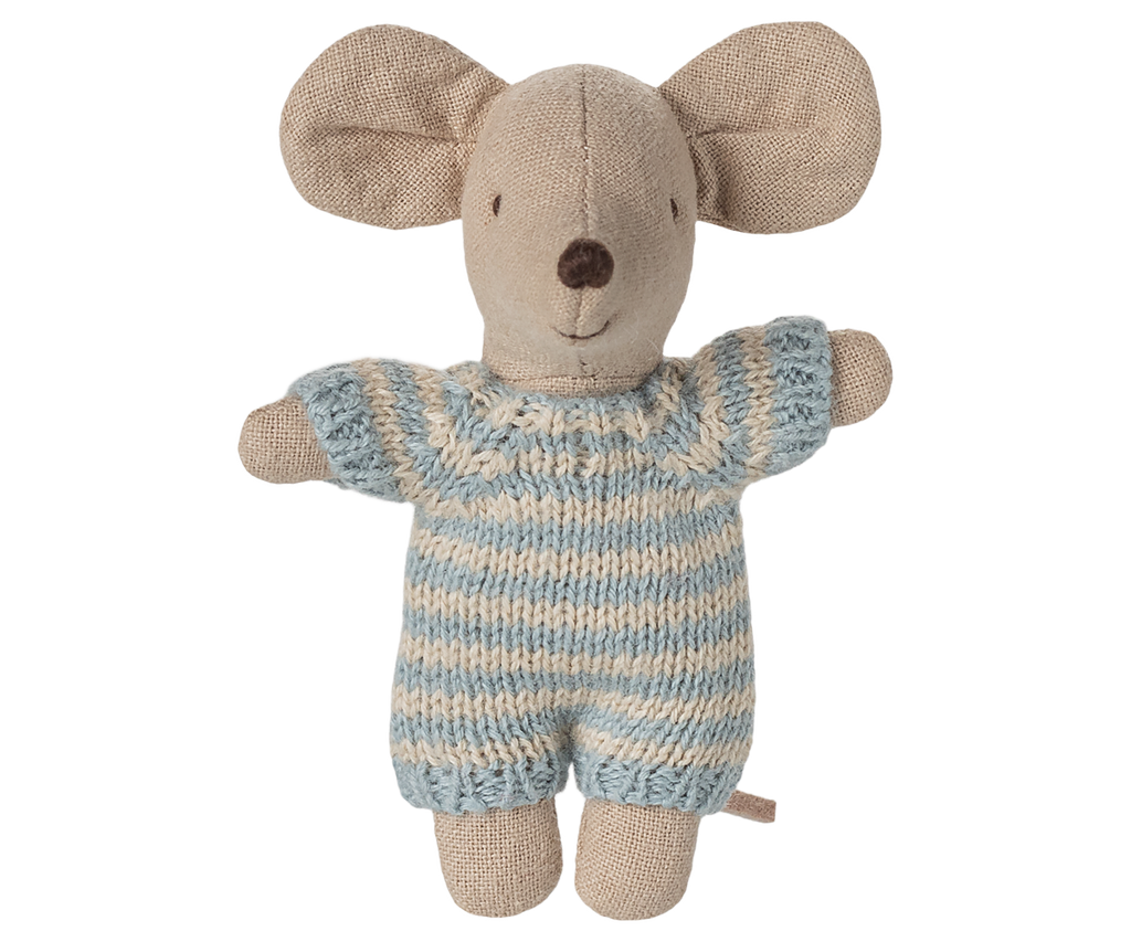 Maileg Baby mouse in carry cot - Blue | Playroom Avenue