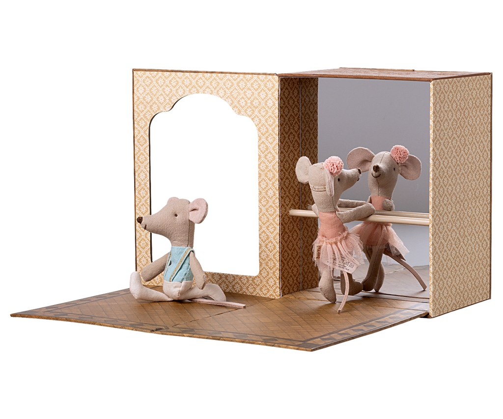 Maileg Ballet mice in dance studio, Little sister and brother | Playroom Avenue