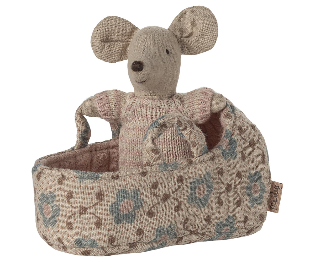 Maileg Baby mouse in carry cot - Rose | Playroom Avenue