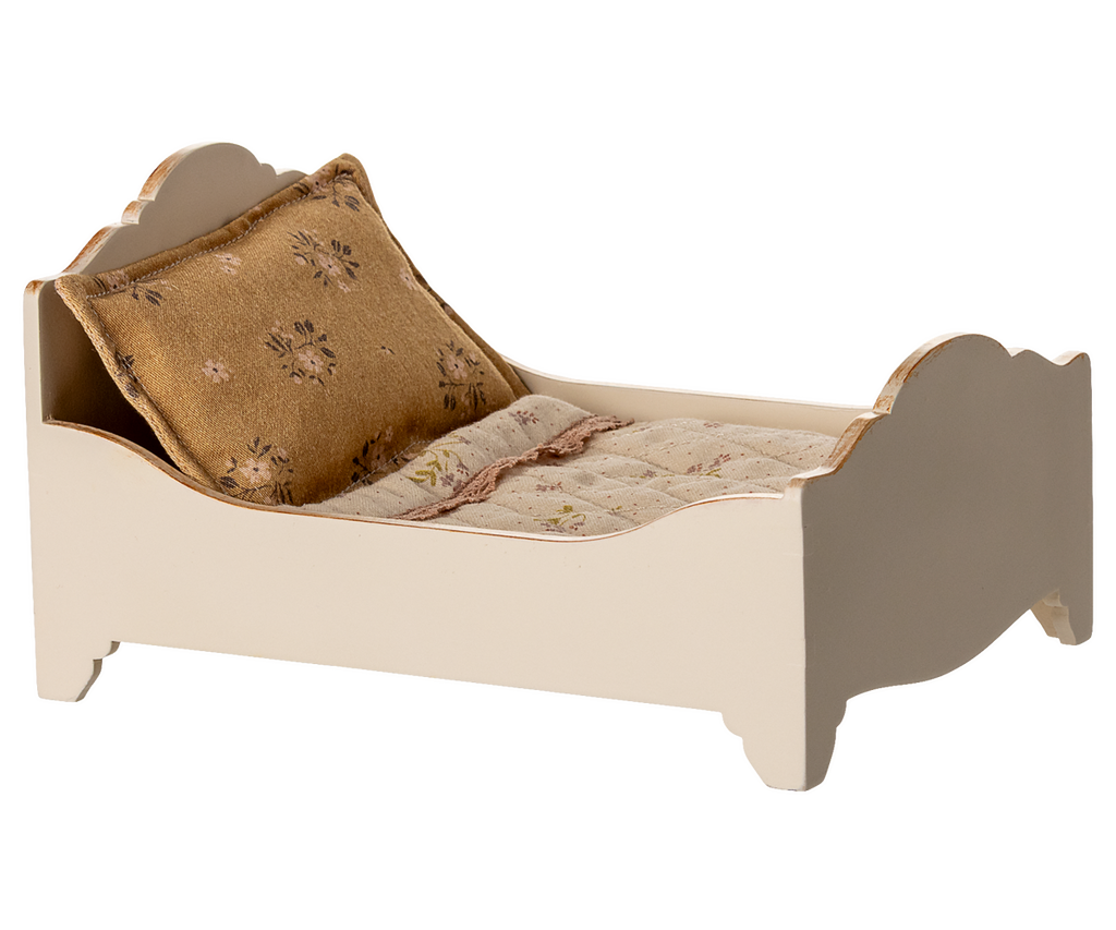 Maileg Bed, Mouse - Off white | Playroom Avenue