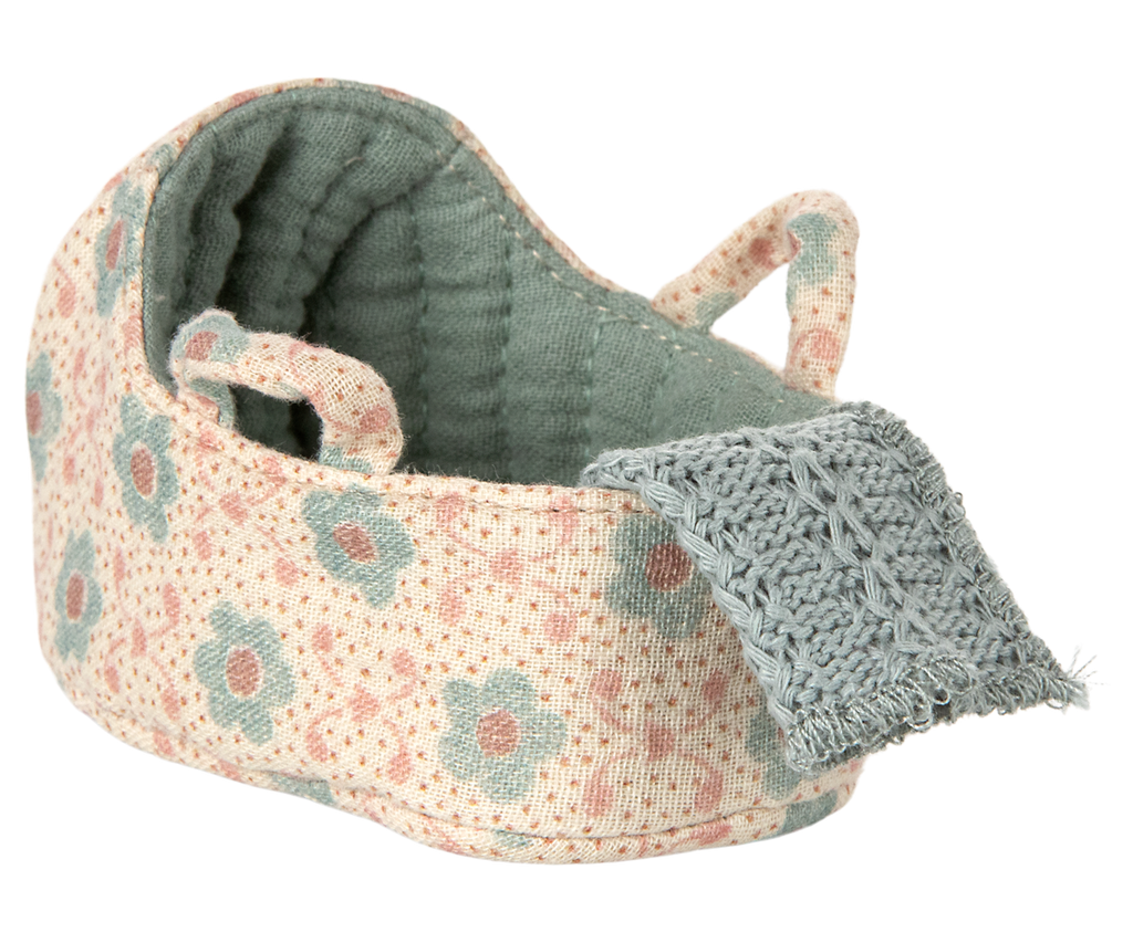 Maileg Carry cot, Baby mouse - Blue | Playroom Avenue