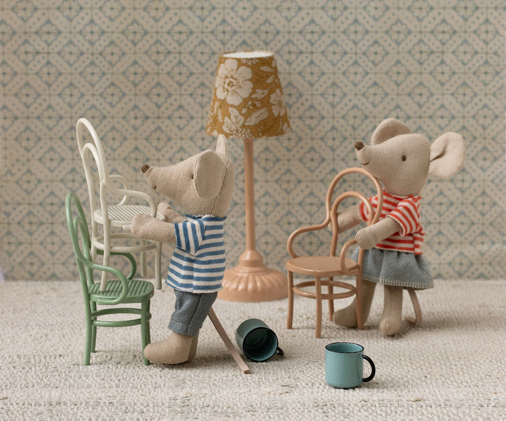 Maileg Vintage chair, Mouse - Dark powder | Playroom Avenue