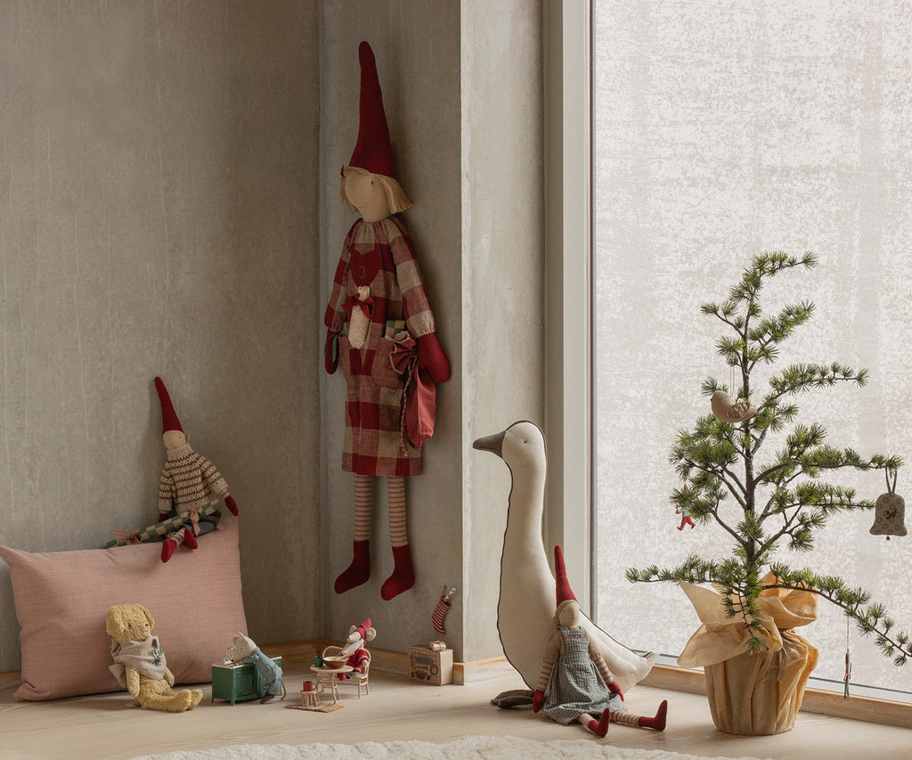 Maileg Pixy, Advent calendar - Girl | Playroom Avenue