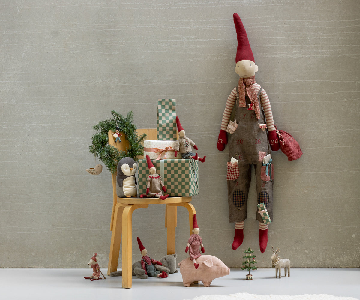 Maileg Pixy, Size 2 - Boy - Red shirt | Playroom Avenue