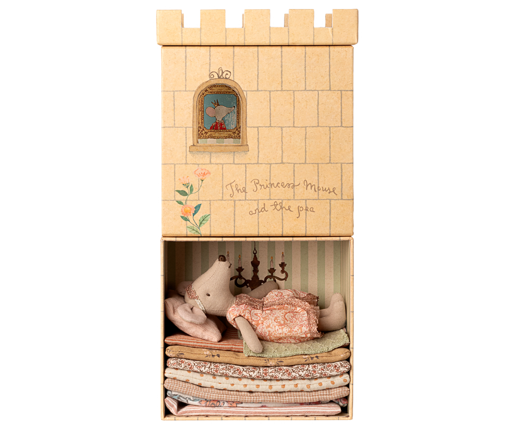 Maileg Princess and the pea, Big sister mouse | Playroom Avenue