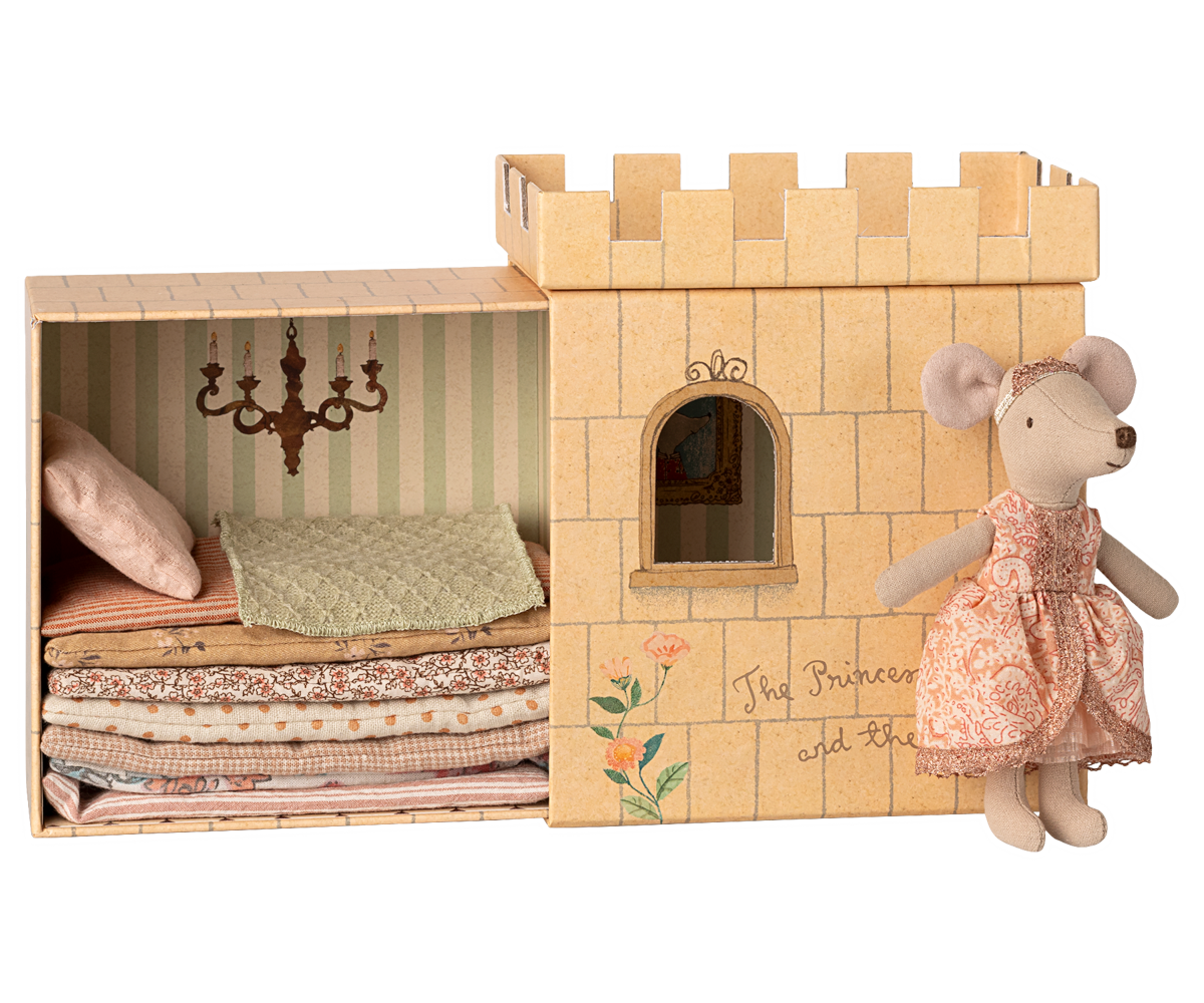 Maileg Princess and the pea, Big sister mouse | Playroom Avenue
