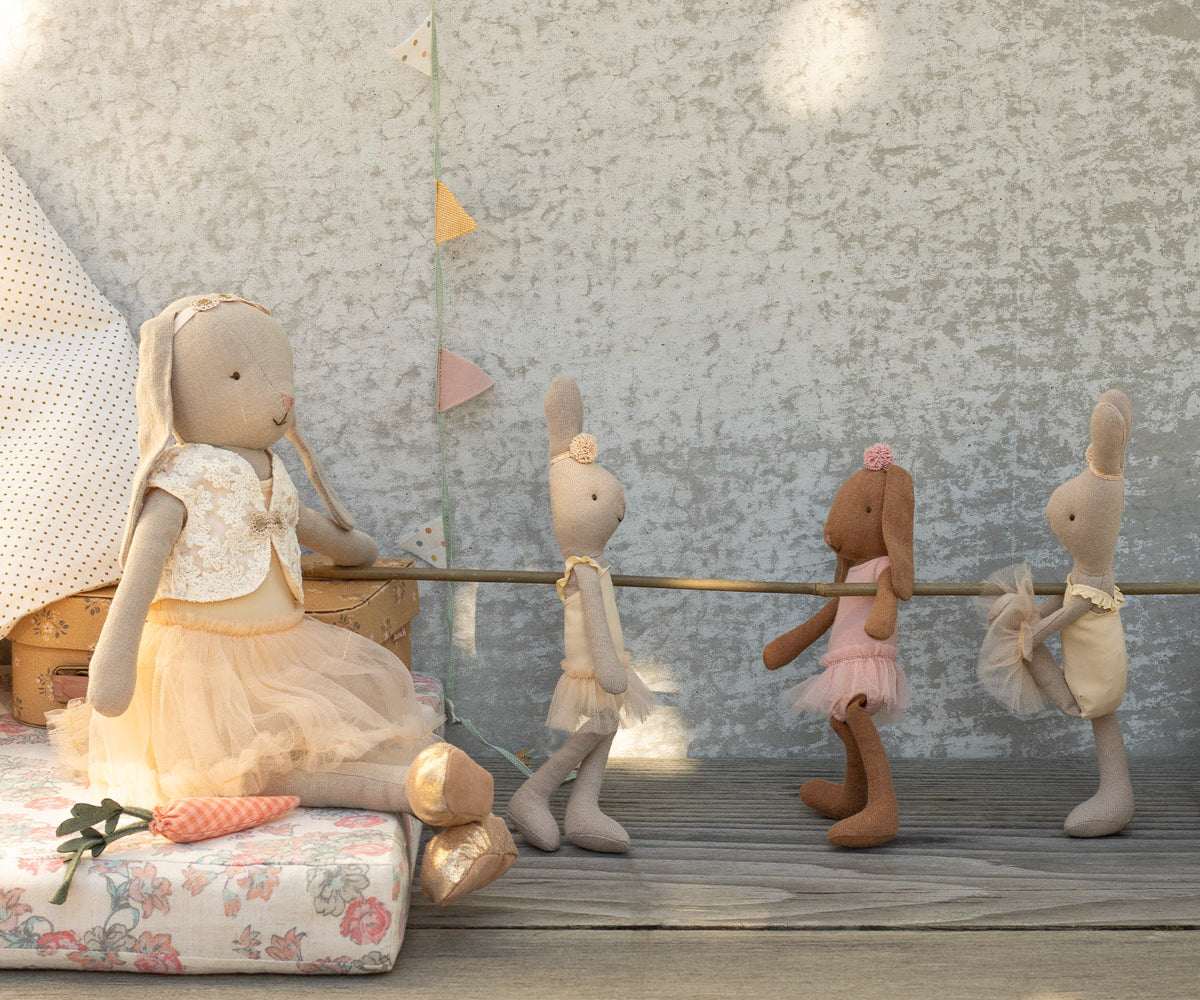 Maileg Rabbit size 1, Classic - Ballet suit and skirt cream | Playroom Avenue