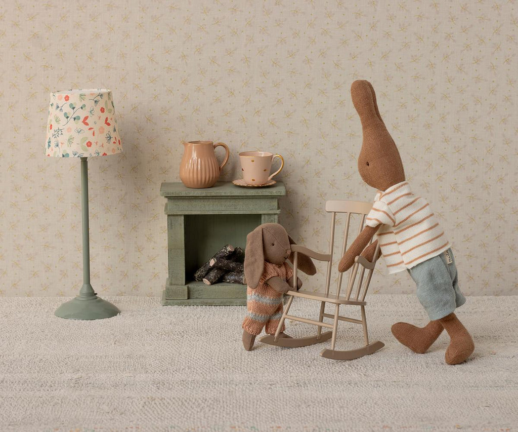 Maileg Bunny, Micro - Brown - Dusty rose knitted suit | Playroom Avenue