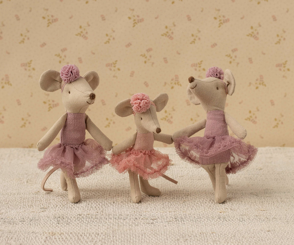 Maileg Ballerina mouse, Little Sister - Rose | Playroom Avenue