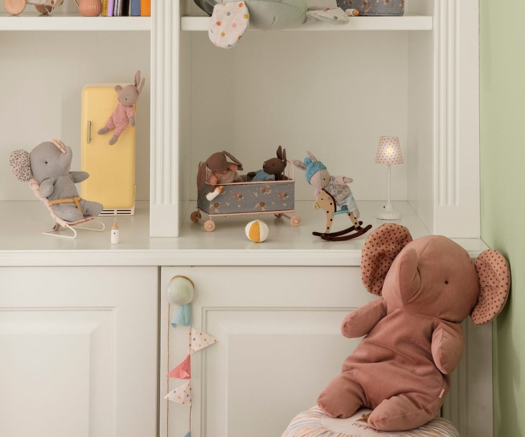Maileg Elephant, Medium - Vintage rose | Playroom Avenue