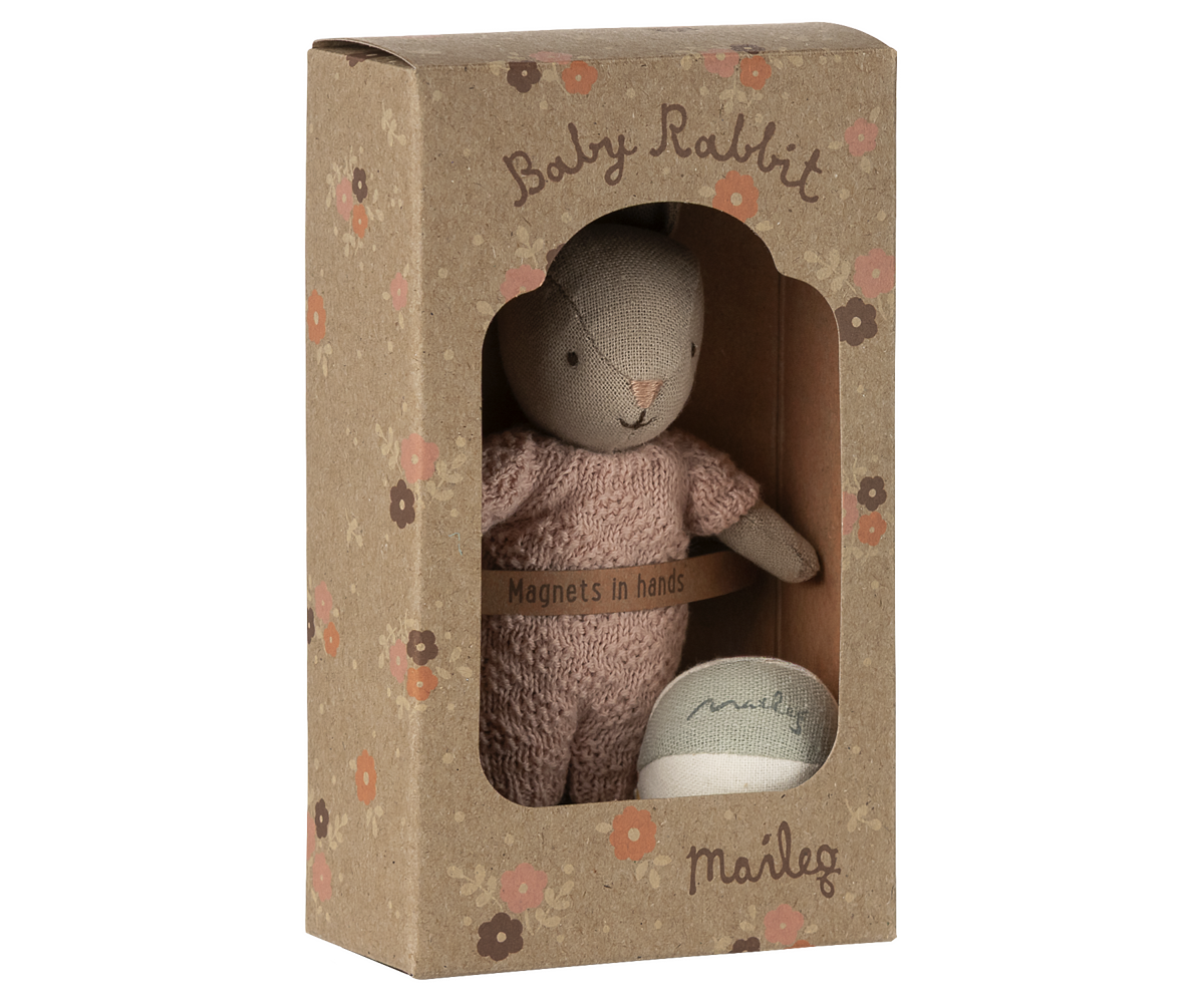 Maileg Rabbit set, Micro - Sand - Rose | Playroom Avenue