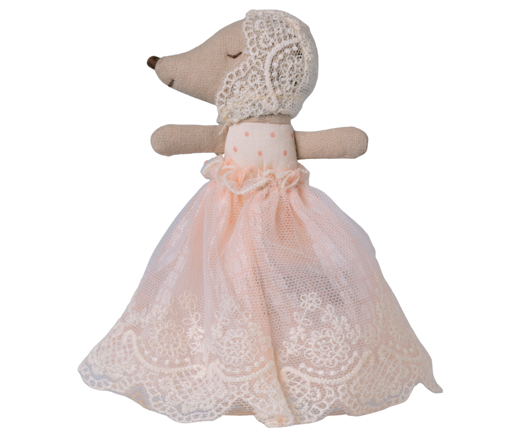 Baby mouse in gown - Powder | Playroom Avenue
