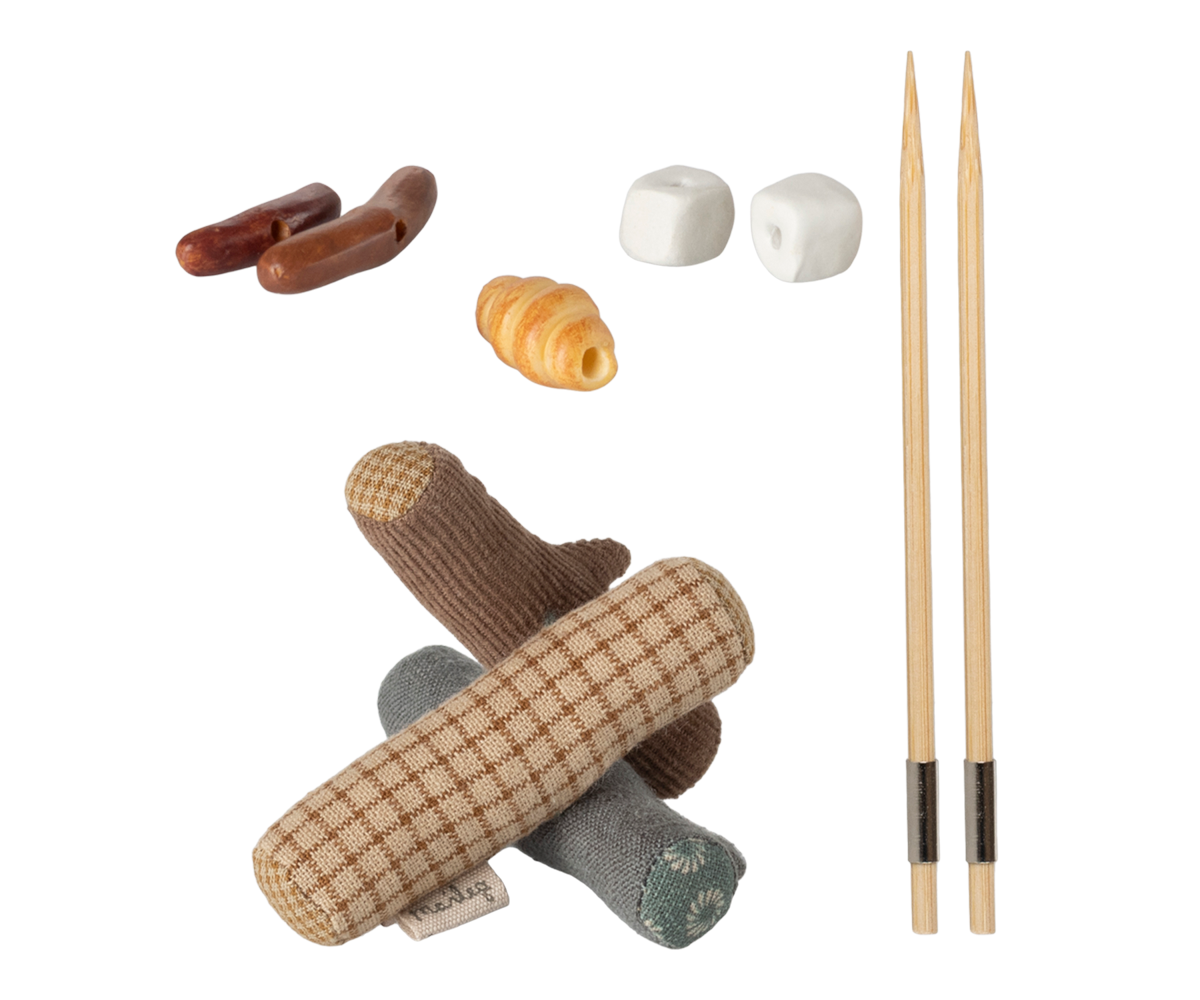 Bonfire set, Mouse | Playroom Avenue