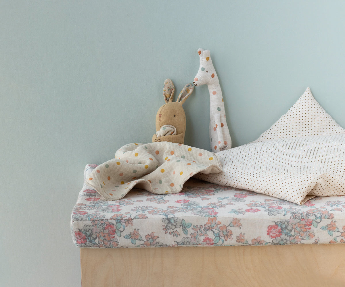 Lullaby friends, Bunny, Mini - Cream yellow | Playroom Avenue