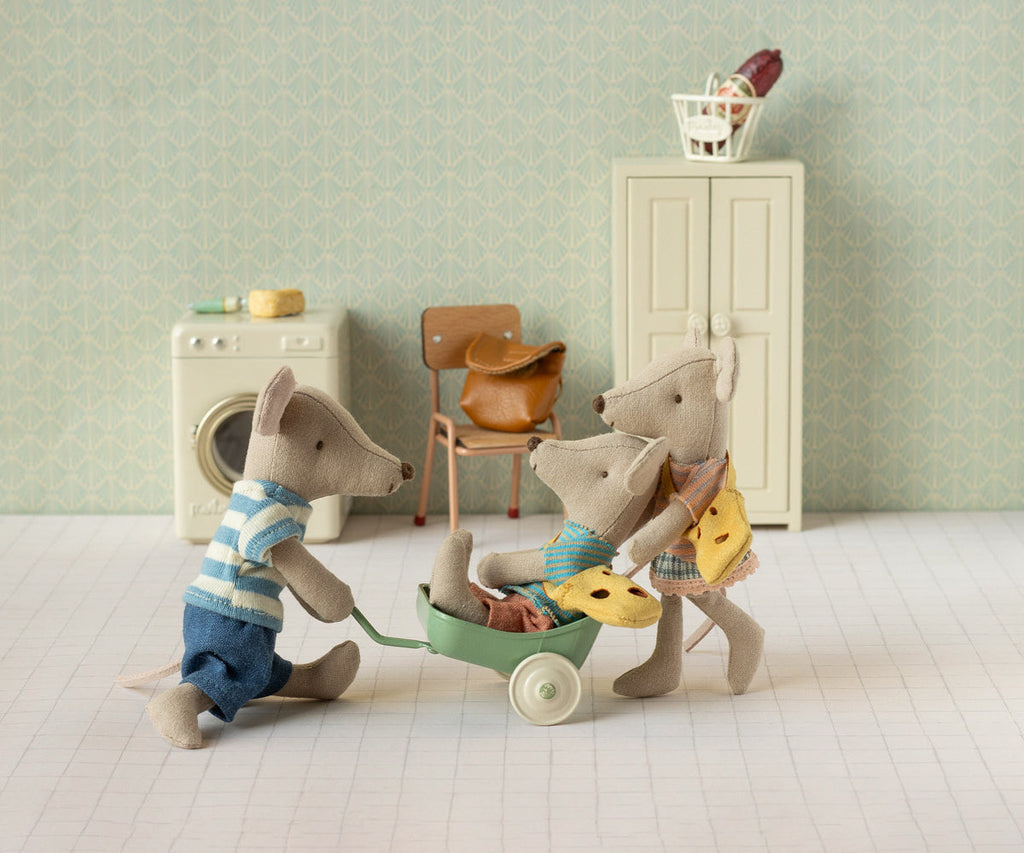 Tricycle mouse, Big brother - Brown | Playroom Avenue