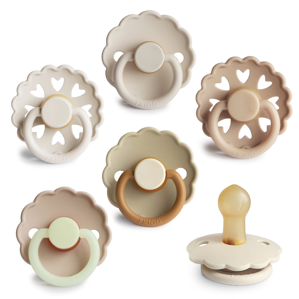FRIGG Natural Rubber 6-Pack Cinnamon Charm 0-6 Months | Playroom Avenue