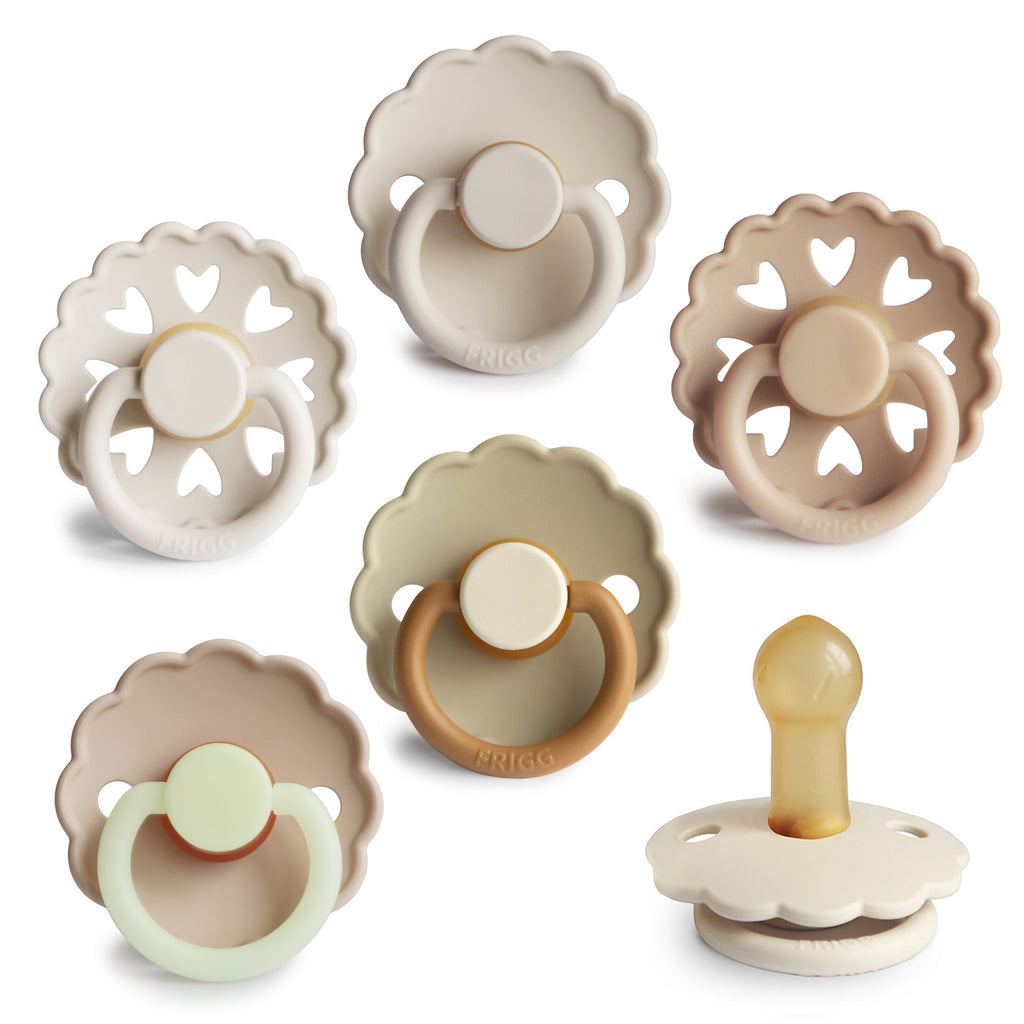 FRIGG Natural Rubber 6-Pack Cinnamon Charm 6-18 Months | Playroom Avenue