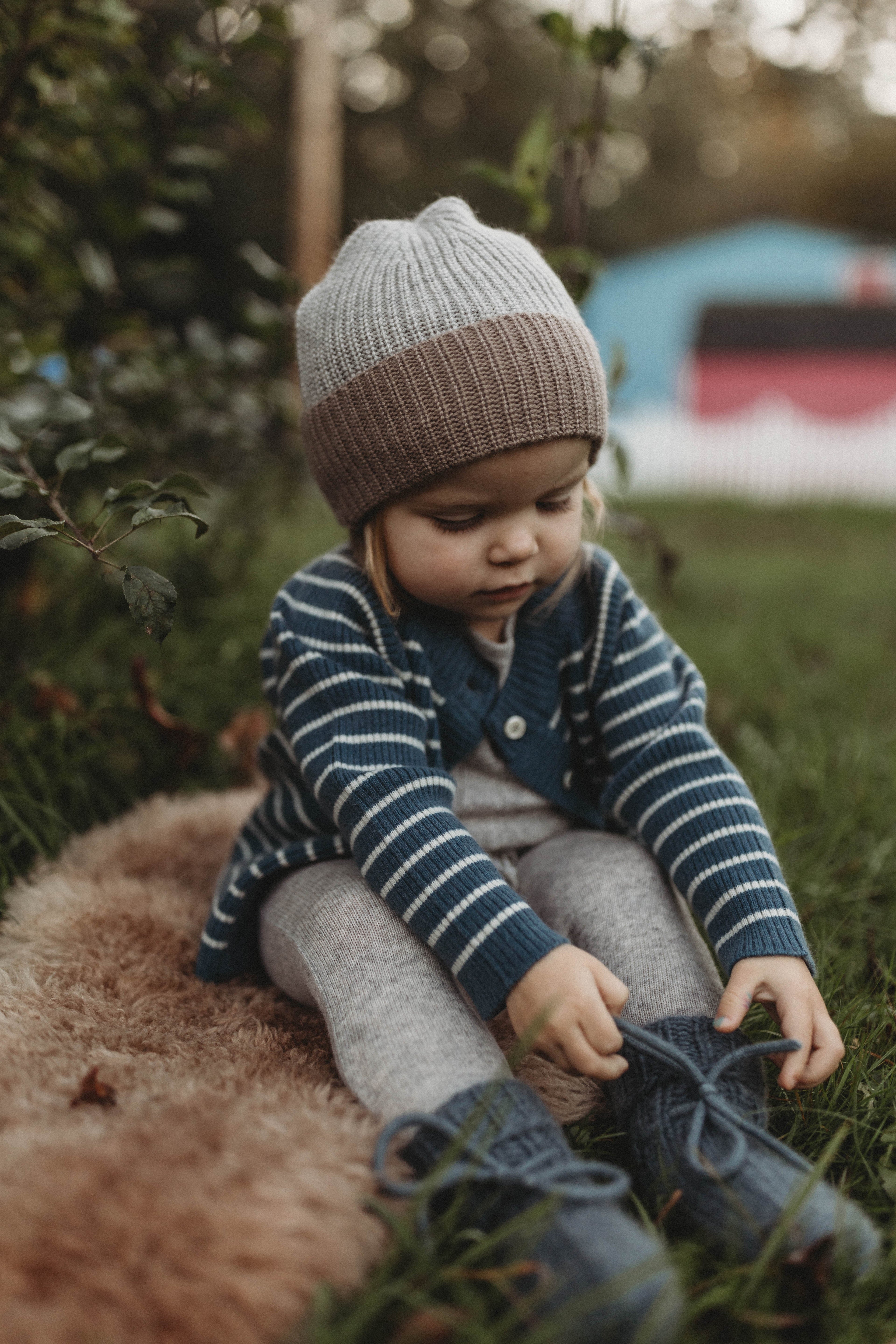 La Petit Lapin Cashmere Cardigan | Navy/Creme | Playroom Avenue