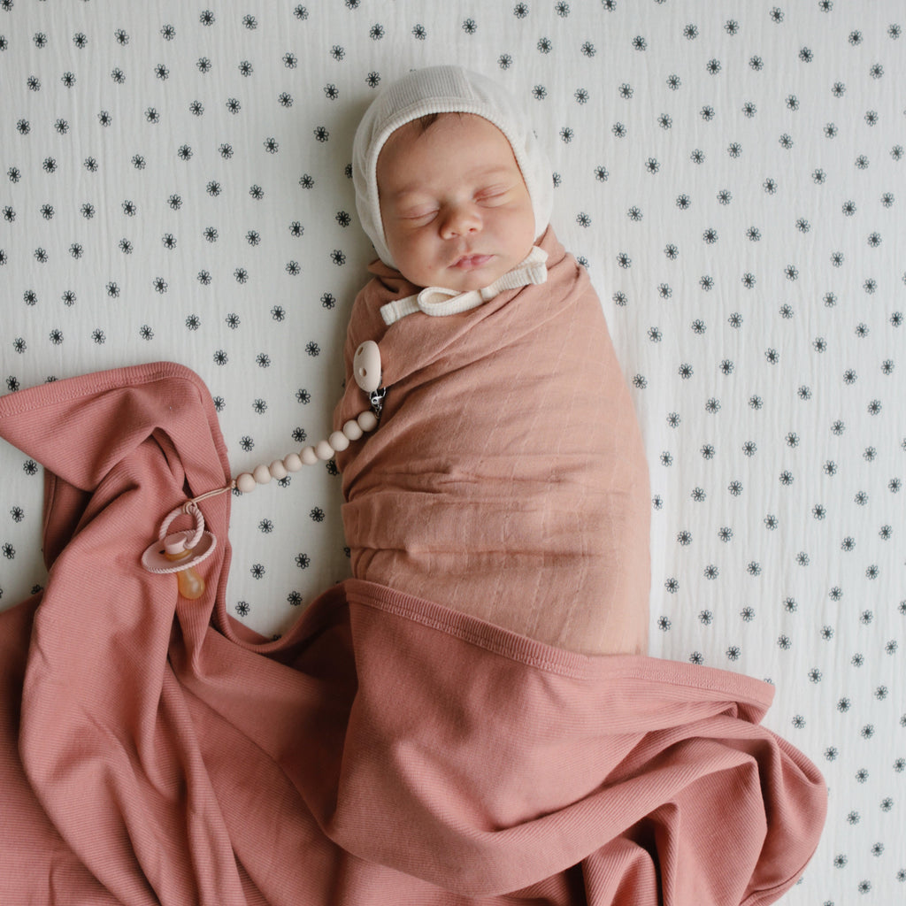 Mushie Ribbed Baby Blanket | Playroom Avenue