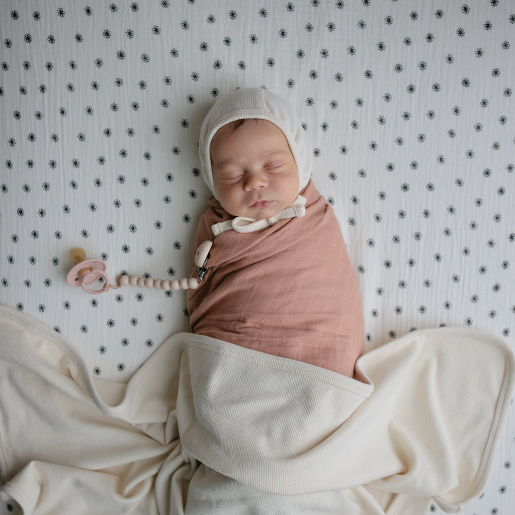 Mushie Ribbed Baby Blanket | Playroom Avenue