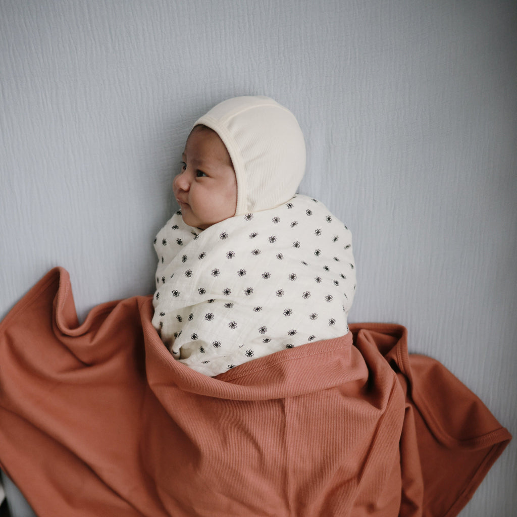 Mushie Organic Cotton Muslin Swaddle Blanket | Playroom Avenue
